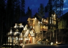 A mansion built by Quiniscoe Homes.